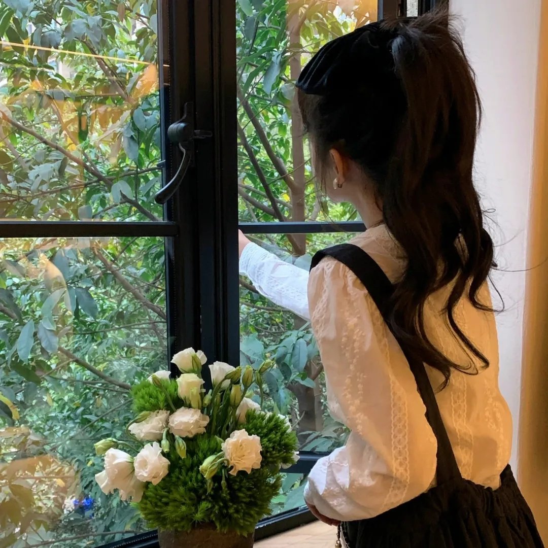 背后灵